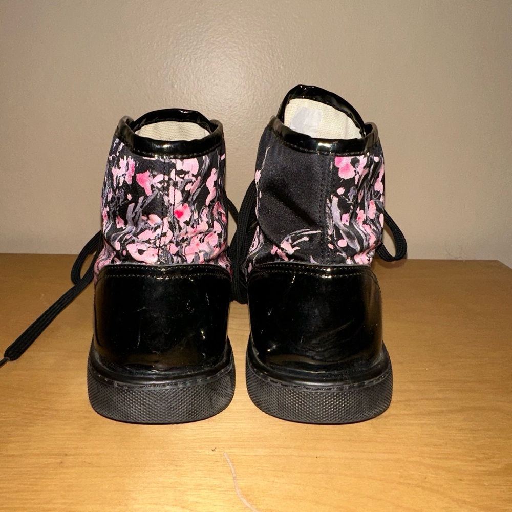 Red Valentino floral high top sneakers 7.5 women’s - Picture 6 of 8